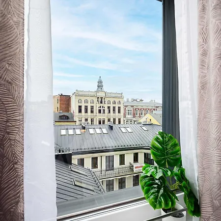 Near Piotrkowska Street *